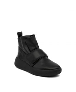 ISSEY MIYAKE X UN Flux Sneaker WOMEN