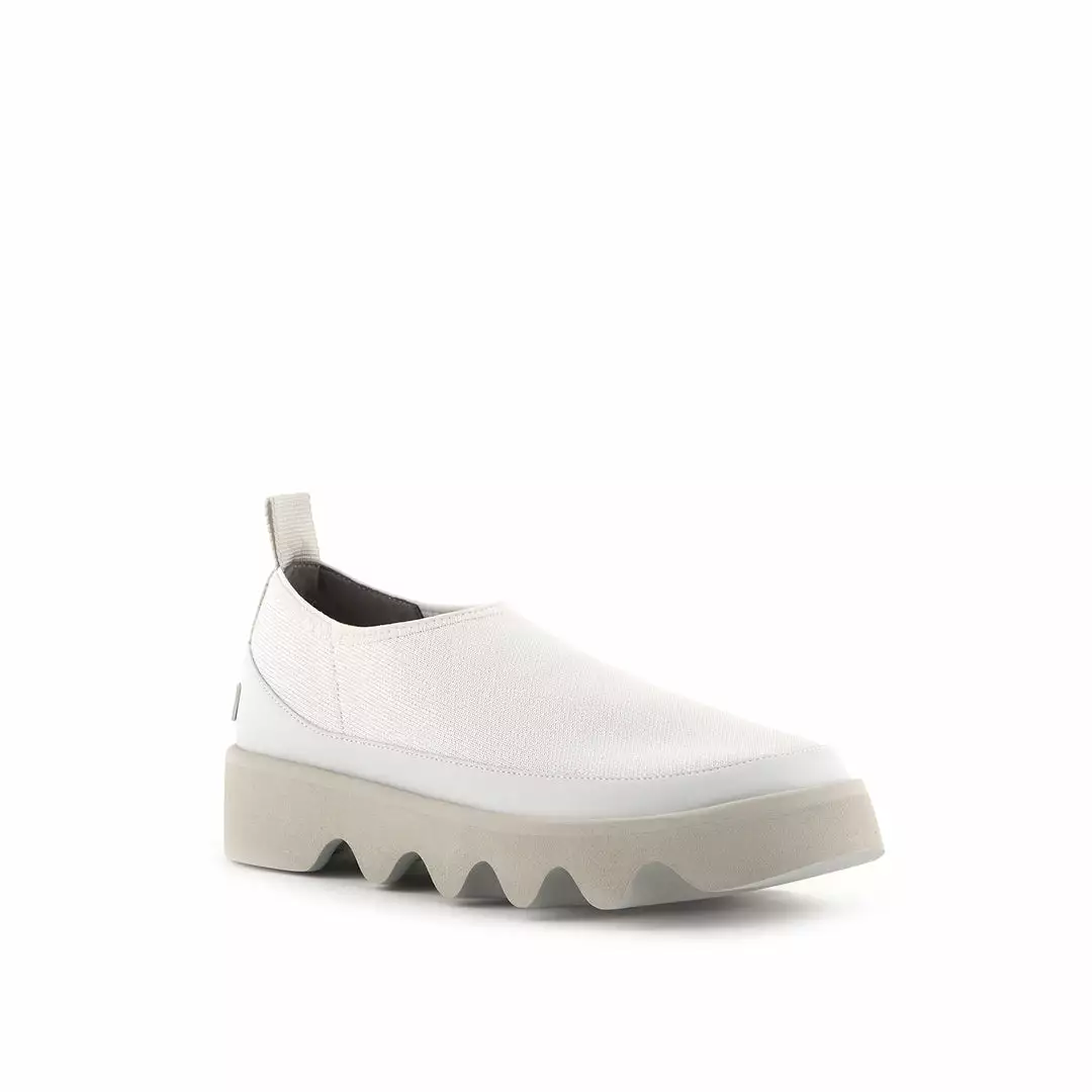 ISSEY MIYAKE X UN Bounce Fit 2