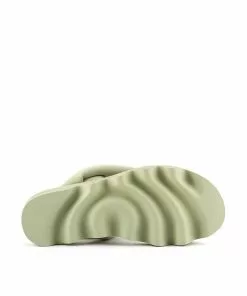 ISSEY MIYAKE X UN Bounce Sandal WOMEN