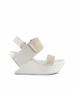 ANREALAGE X UN WOMEN Dimension Delta Wedge Sandal