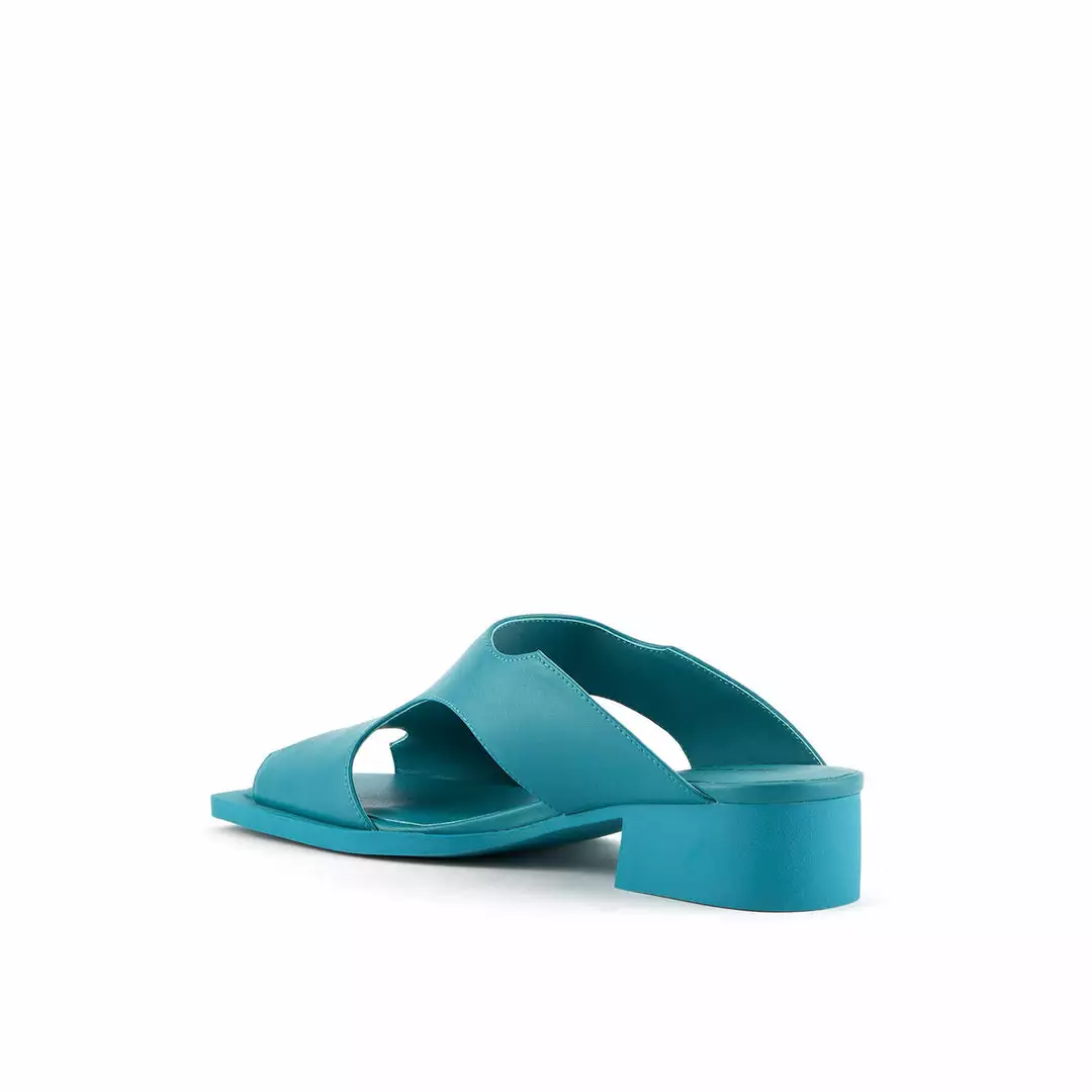 ISSEY MIYAKE X UN WOMEN Fin Sandal