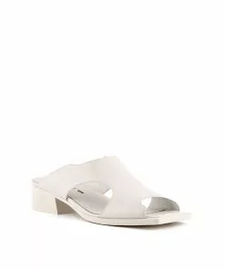 ISSEY MIYAKE X UN Fin Sandal WOMEN