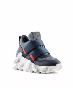 Unitednude Space Kick