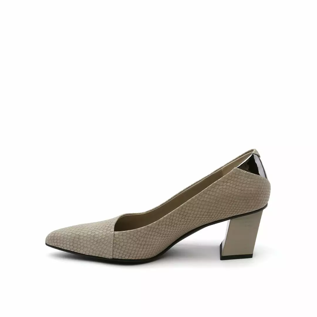 Unitednude Twist Flow Pump