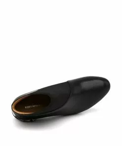 ISSEY MIYAKE X UN WOMEN Wrap Bootie Mid