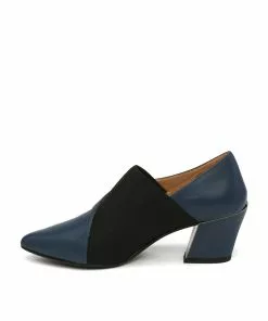 ISSEY MIYAKE X UN Wrap Mid WOMEN